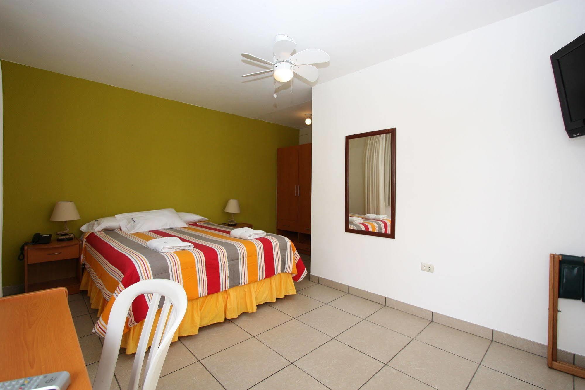 Hotel Bracamonte Huanchaco Eksteriør billede